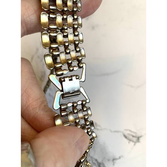 Vintage Tank Track Mesh Necklace 80s Gunmetal Iridescent Metal 18" Collar - Picture 9 of 10